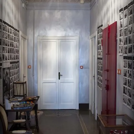 L'andirivieni Bed & Breakfast *