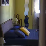 L'andirivieni Bed and Breakfast *
