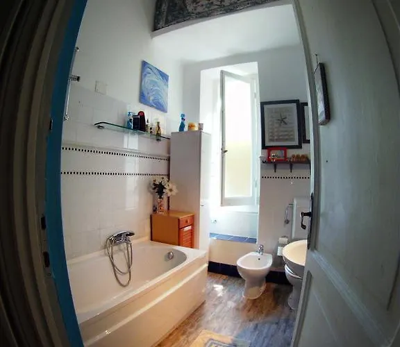 Bed & Breakfast L'andirivieni *